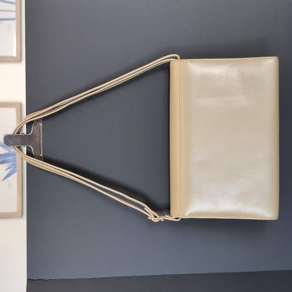 Vintage Leco Canada Beige Leather Womans Shoulder Bag. - Picture 4 of 16